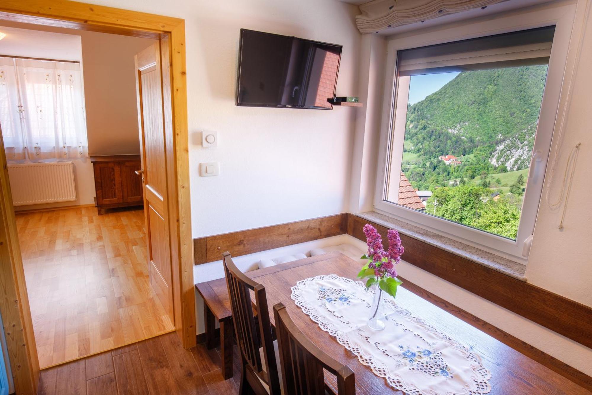 Kmetija Na Cendavs Apartment Cerkno Exterior photo